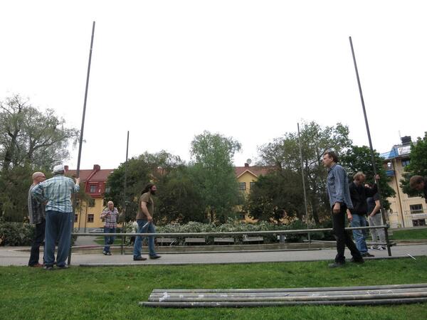 Motborgarmusik's tweet photo. Vi håller ställningen i parken! http://t.co/Al7z7tTWgd