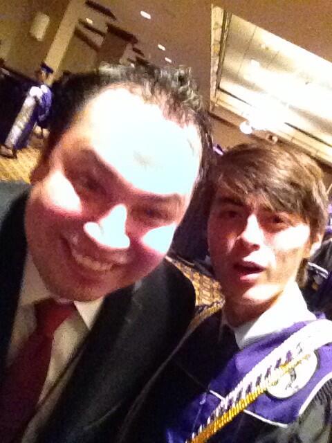 alexfsanchez's tweet photo. This is the future boss. Go rule the world!  RT @masonleenaugh: selfie w the legend @AISD_Alex #Graduates2014 #3hunna http://t.co/iJhgfSaMKp