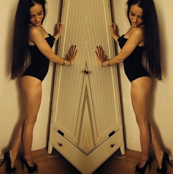 prinny123_xxxx's tweet photo. Shoot today down in London modelling holiday wear. Check the website for more!! http://t.co/j9WUELQ5Tp http://t.co/Q6WbKDx9Ki