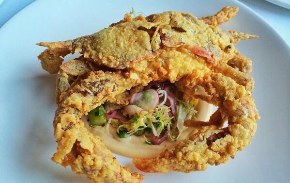 7 Soft Shell Crab Dishes to Try in NYC Right Now: zagat.bz/1pRJ4as
