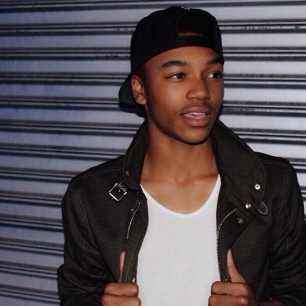 FamkeJ_'s tweet photo. "@xxmichellexxly: 💦💦 http://t.co/gw4z5svpUU" 😍