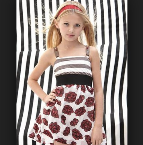 monnalisadotca's tweet photo. I think fashion icon Edie Sedgwick would approve! #monnalisatoronto #jakioo #torontokids #monnalisa #yorkville http://t.co/DegEyGq9nj