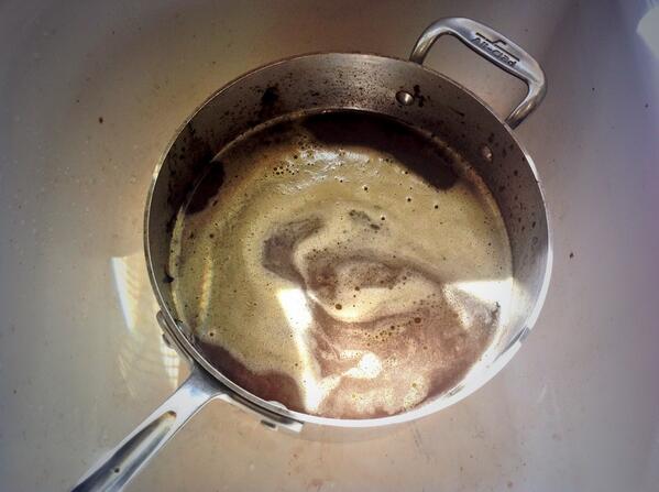 TLynnMichaels's tweet image. Lest rumors swirl that I am perfect......

Let it be known:
I burn food once in awhile. And it smells 

#BADBADBAD