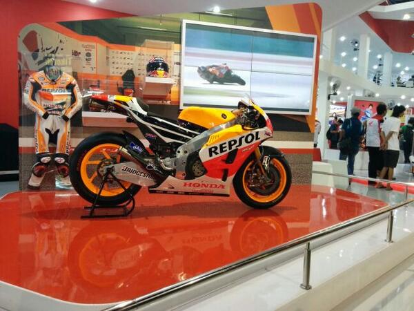 MasAnto017's tweet photo. @ManaloeRIO @welovehonda @HondaJakarta http://t.co/uJfyJPatsX