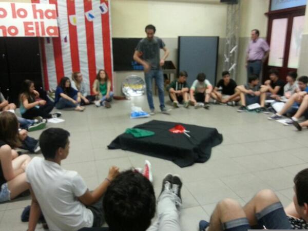 CJOldarra89's tweet photo. ¡Celebración de Grupos para acabar el curso! http://t.co/IxRycZ2AC5