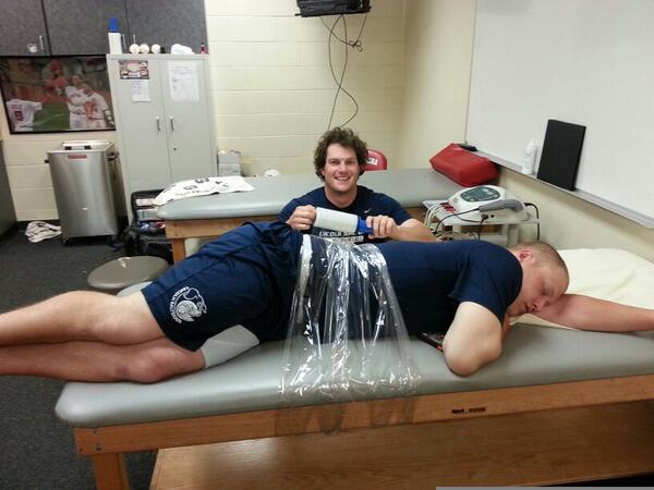 danreichert38's tweet image. No sleeping the training room!  #nonapping #rookiehazing @Smithin_It_Up @JGastonAFL