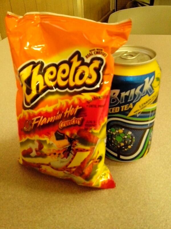 Shrooms284's tweet photo. @FlaminHot...@ColdAndRefreshing http://t.co/M2VWJR3R1i