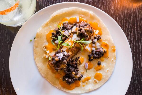 Here's my review of @alexstupak's new TACO menu at @Empellon Cocina. Briefly: It rocks. bit.ly/1pNmXoD