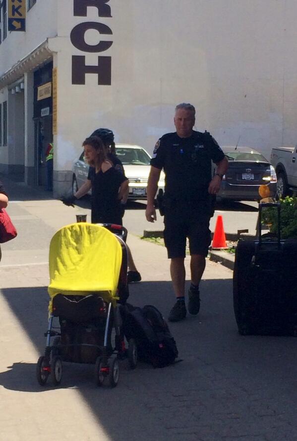 katiederosayyj's tweet image. @vicpdcanada arrest a man and a woman for allegedly stabbing a woman on Pandora &amp;amp; Quadra around 1pm @timescolonist