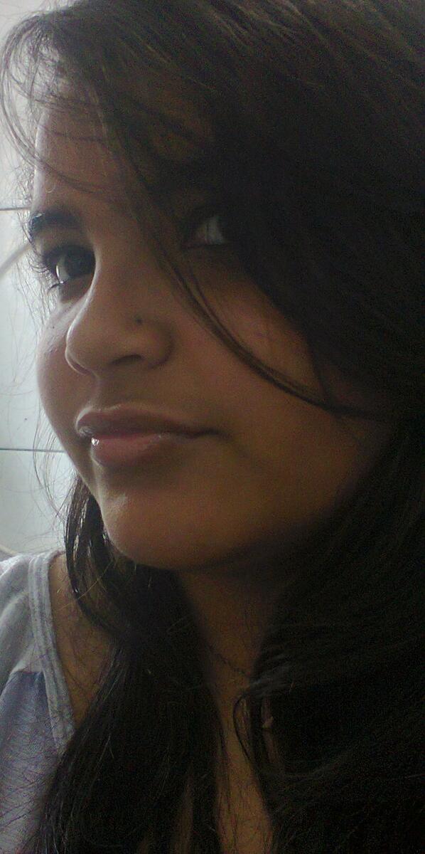 rebeldatica's tweet image. lindaa