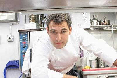 ÚLTIMA HORA: El cocinero Darío Barrio muere durante una exhibición de salto en Jaén
http://ccaa.elpais.com/ccaa/2014/06/06/andalucia/1402087076_475213.html …