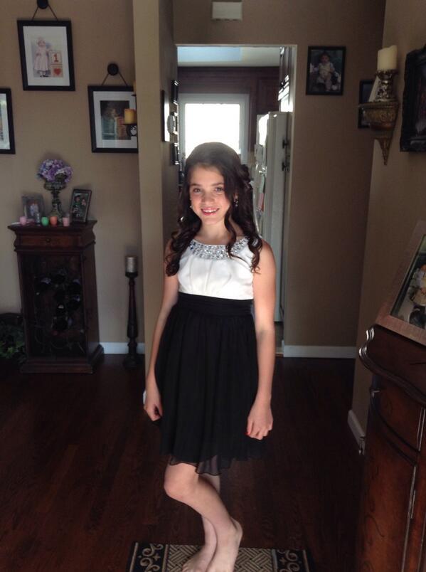 cheergirl6420's tweet photo. 5th grade dance http://t.co/Jtue6YWcaJ