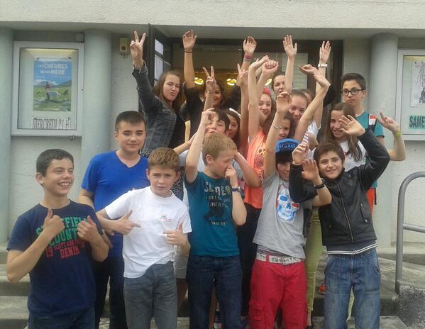 La 5auB deu collègi de Laruns, après la presentacion deu cort-metratge #espòrtpirenèus