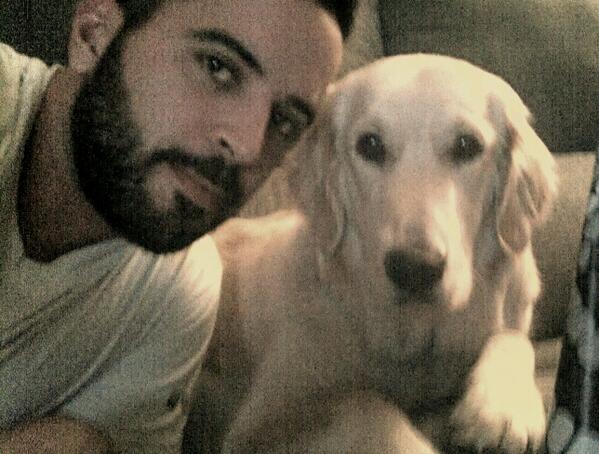 KoadJavi's tweet photo. Estamos esperando que llegue a casa la persona que mas queremos @rocio_lianez http://t.co/XtHNSzkJl2