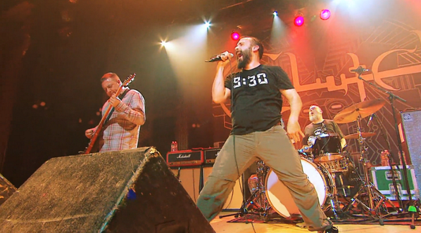 vevo_rock's tweet photo. Check these great live burners from @clutchofficial's upcoming 'Earth Rocker Deluxe' release: http://t.co/UsLlJh8OkZ http://t.co/sEPUdpZN0c