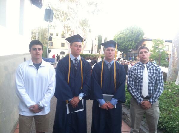 MP_Hoops's tweet photo. The #TeamMP Bang Bros @SLaCasto @EvanTalbert @PatrickMLaird @OBagby http://t.co/hLV92Qrztk