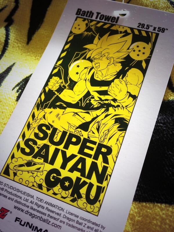ChoctopusYT's tweet photo. #GeekLoot giveaway time! Super Saiyan Goku towel. Follow and RT for a chance, winner selected June 8th @ 12pm EST. http://t.co/uKJdCLNRIP