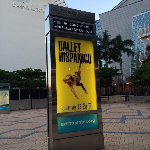 ArshtCenter's tweet photo. Are you ready to LEAP into opening night of @ballethispanico? #bhtour #ballethispanico http://t.co/mswVfFRWLS