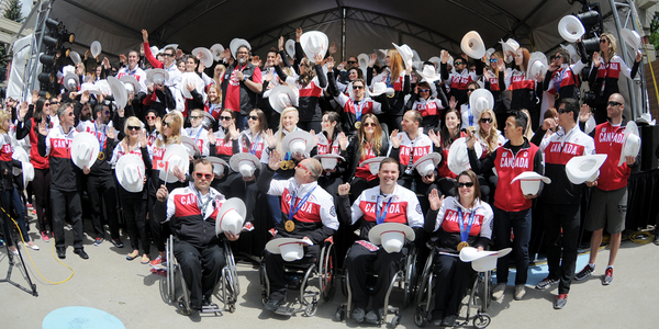 PHOTOS: Parade of Champions | Le Défilé des Champions #TeamCanada #ÉquipeCanada #Calgary ow.ly/xJdGG