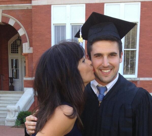 allworks4's tweet photo. #auburn #graduation_2014 #myson http://t.co/kRFHHu0sHe