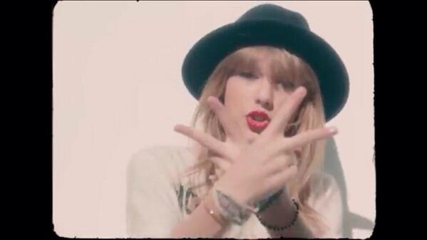 American8711's tweet photo. #洋楽好きな人RT
#RTした人全員フォローする http://t.co/9MlLb6ZyU0