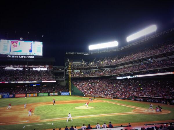 Any Tribe fans in Texas tonight? <a href="/redwantingblue/">Red Wanting Blue</a> <a href="/RunLove/">RunLove</a>  #Indians #Rangers #rwb