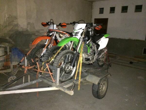 ManuelSauma's tweet photo. #enduro http://t.co/iE94sw7HJn