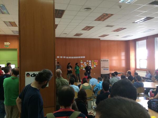 LoremSolutions tweet picture