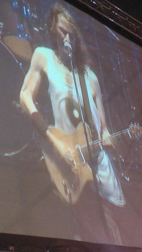 beaojeda_'s tweet photo. @_Extremoduro1 @Oficina_Extremo; Gracias. http://t.co/Mv3A4MZ1Ad