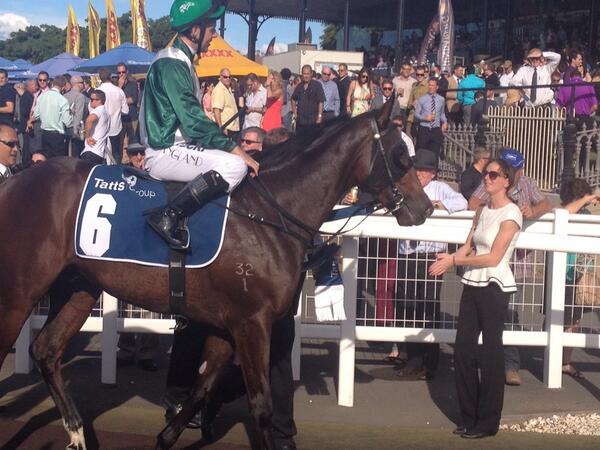 theword's tweet photo. Almalad takes out the #TattsGroup JJ Atkins for @GaiWaterhouse1. Massive run! http://t.co/XEYCCRN5Ex