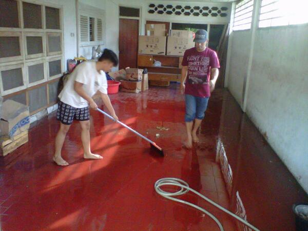 Cleaning out the Lab.. @difucha <a href="/RobiRiona/">Robi Riona</a> <a href="/dwicindy2390/">Dwi Cindy</a>