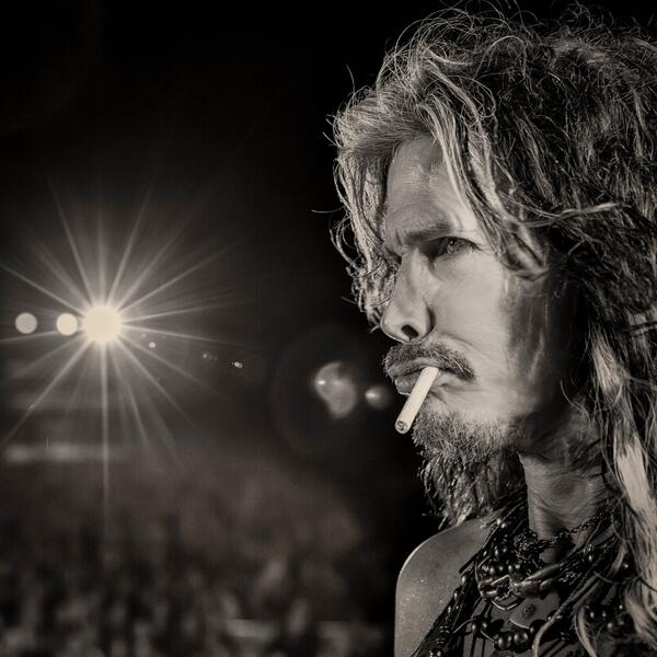 Aerosmith's tweet photo. Norway, you are amazing! @IamStevenT http://t.co/6zqKyDThW2