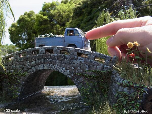 Myジオラマ作品】 1/32スケールの澄んだ川にある石橋の情景。 石橋は