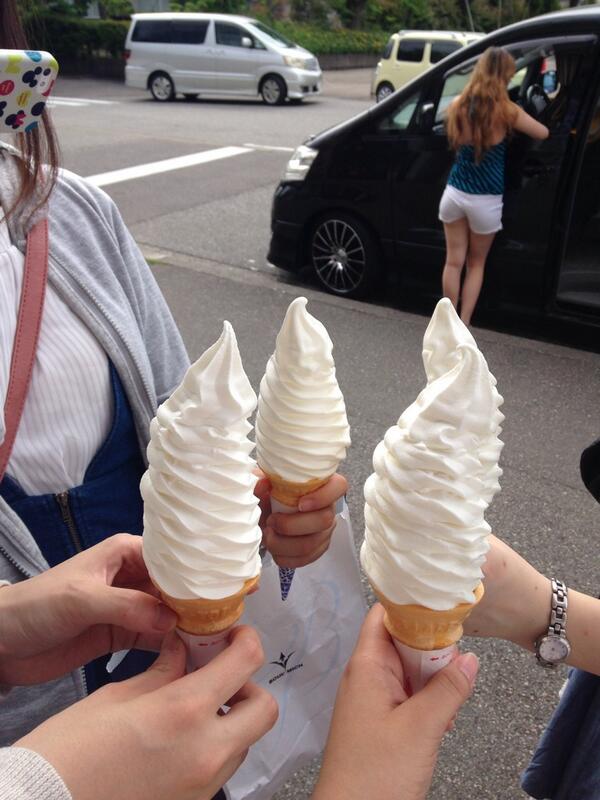 cornet's tweet photo. これが噂に聞く10段ソフトかっっ！！
食べたす食べたす。
“@st12kei: 10段ソフト( ^ω^ )♡in高岡 http://t.co/8aHZT5XcB1”