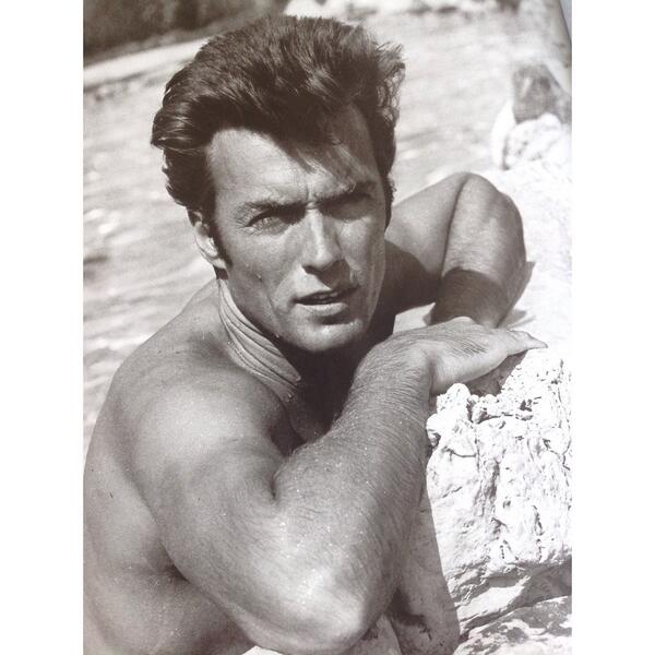 CNWorldwideNews's tweet image. #clinteastwood photographed by #Michaellevin in 1961. 
Seen in the May. 14 issue of @VanityFairFR #condenast