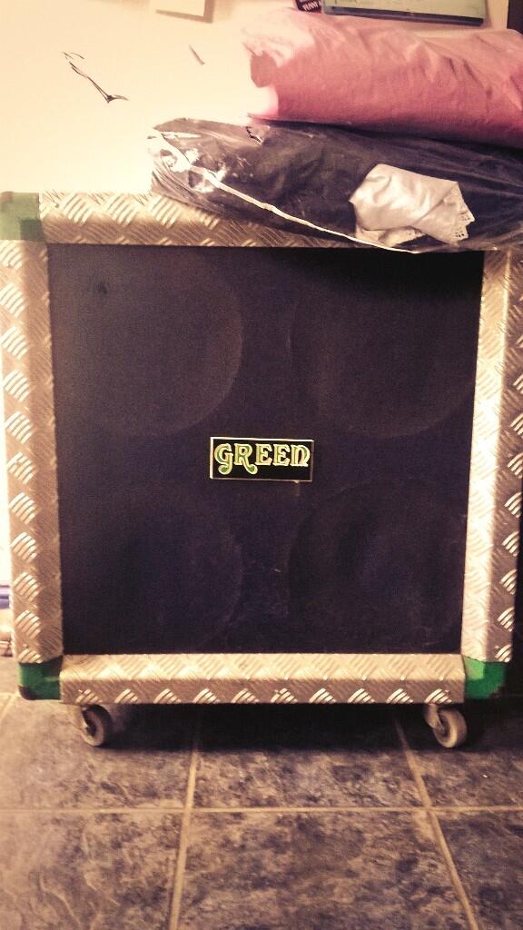 LillyLaudanum's tweet image. #matamp good for temporarily storing #costumes @_sigiriya_ this is what happens when you leave the #green behind...