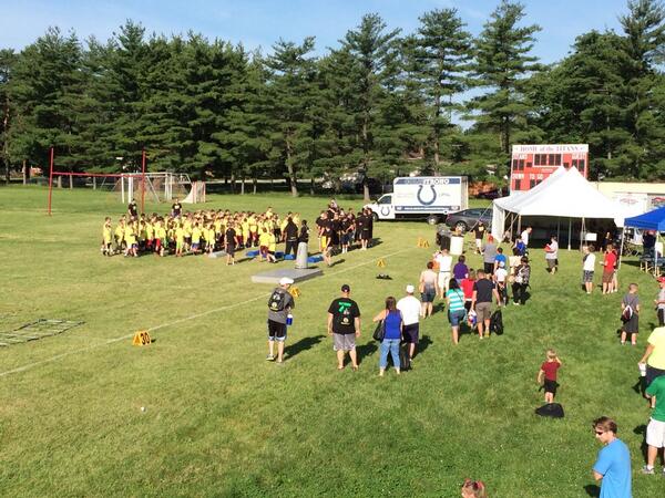 kristinseed's tweet image. “@trentmseed: #BeastPerformance football camp at #Nativity today. Thanks @poontz96 and @jasonwerner24 ! http://t.co/8ZoQSLnrrk” @BEAST_Indy