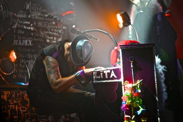 ObispoPascal's tweet photo. #legrandamour
J-20
Can't wait...
LITA
XXXX http://t.co/PPgKYB0ZcO