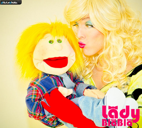 KVDBradio's tweet photo. Vanmiddag een telefonisch interview met LadyBlaBla bekend van Holland Got Talent, tussen half 5 en 5 op @hhwalife http://t.co/Xjpc4By3Rv