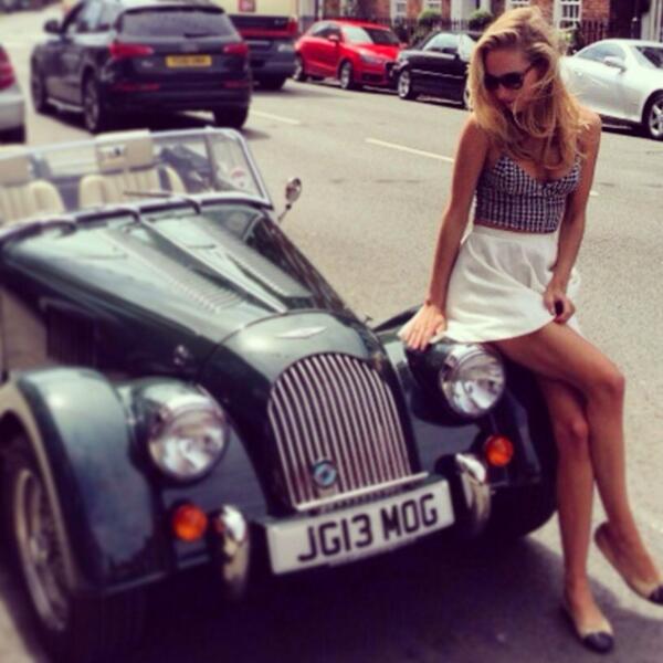 KimberleyLondon's tweet image. Goodmorning :) #countryside #cars #morgan
