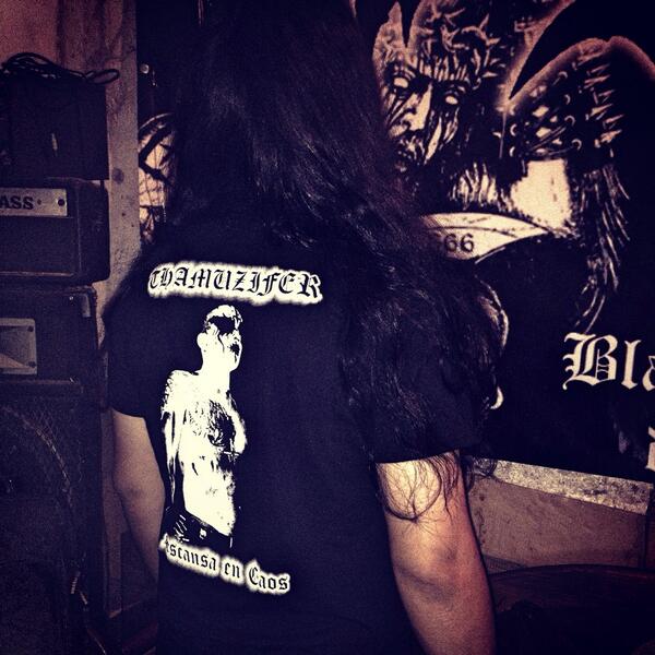 thamuzifer's tweet photo. Playeras thamuzifer en honor al sacrilego lml http://t.co/LHsDIZtY2t