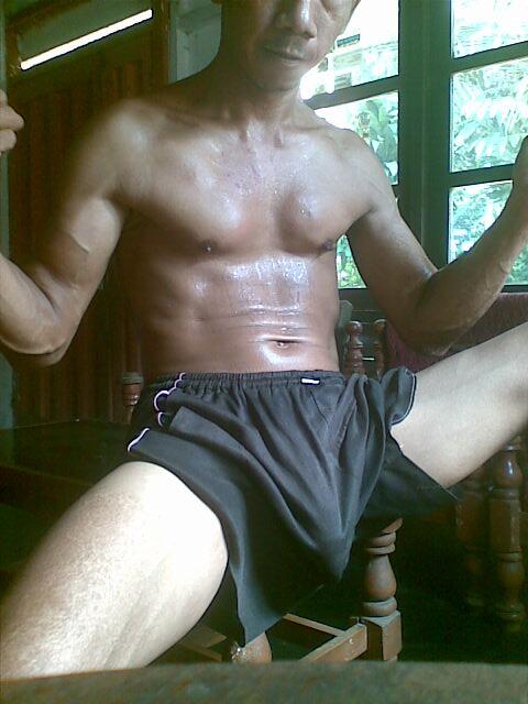 LudiGay's tweet photo. @gayJAKBAR http://t.co/ScpovMikU7