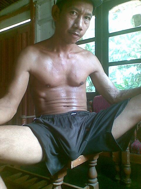 LudiGay's tweet photo. @gayJAKBAR http://t.co/ScpovMikU7