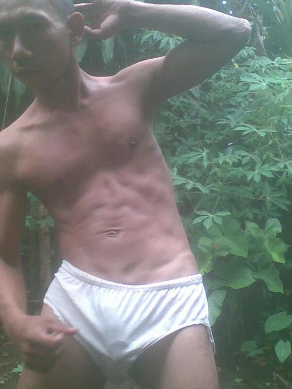 LudiGay's tweet photo. @gayJAKBAR http://t.co/4drSJtkGN7