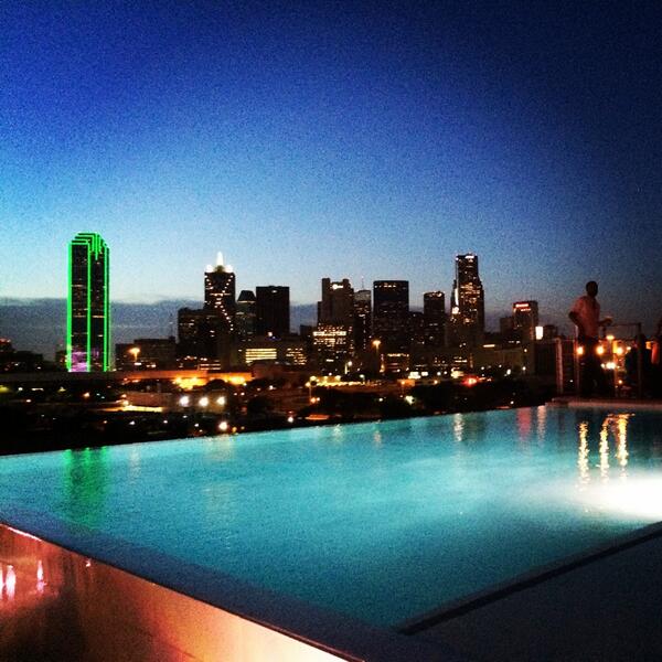 IllbeSuzy's tweet photo. #doingitright in #dallas http://t.co/G0rCtFGgTK
