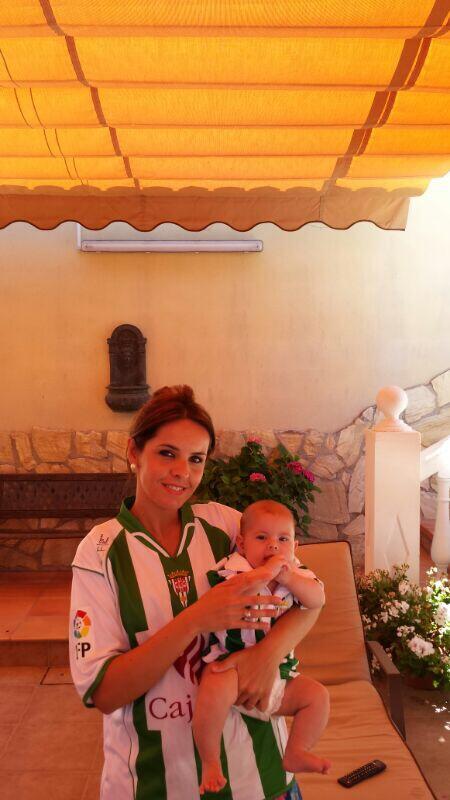 tony_13garrido's tweet photo. Preparadas @maitegc5 #valeria http://t.co/mQhLwj0fd4