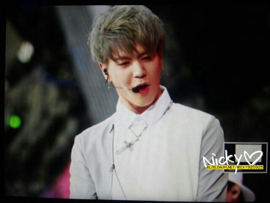 BphcgNeCIAIg7BV.jpg:large