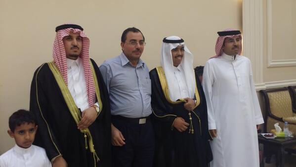 h_u_mrr's tweet photo. احلى عريس http://t.co/W34odTAFw7