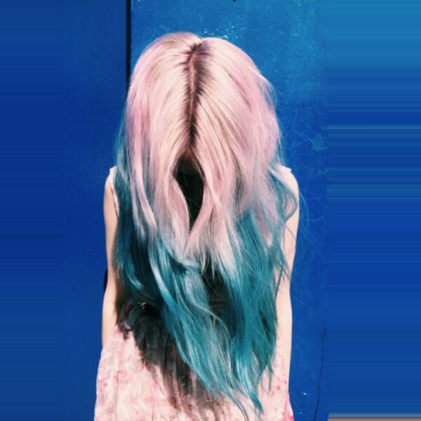 EmzyMcC90's tweet photo. “@BLEACHLONDON: Rosé to Blullini by Sharmaine 💡 http://t.co/sZaG6JItCG”@Starla_Tiny  hair inspo ur right about these colours