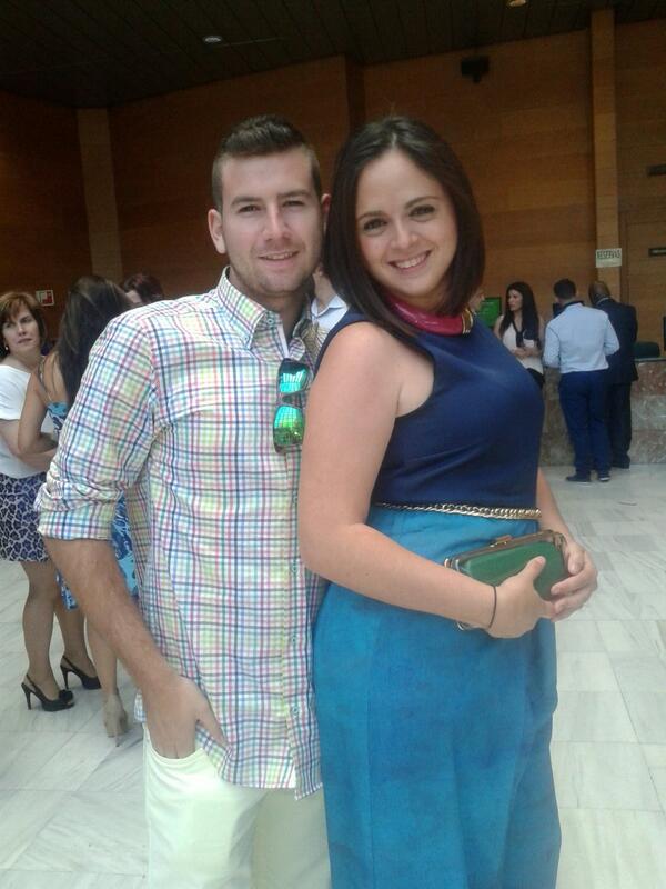 currito92's tweet photo. Graduacion Granada 2014 @Noelius5 !!! http://t.co/6cfDEAvziE